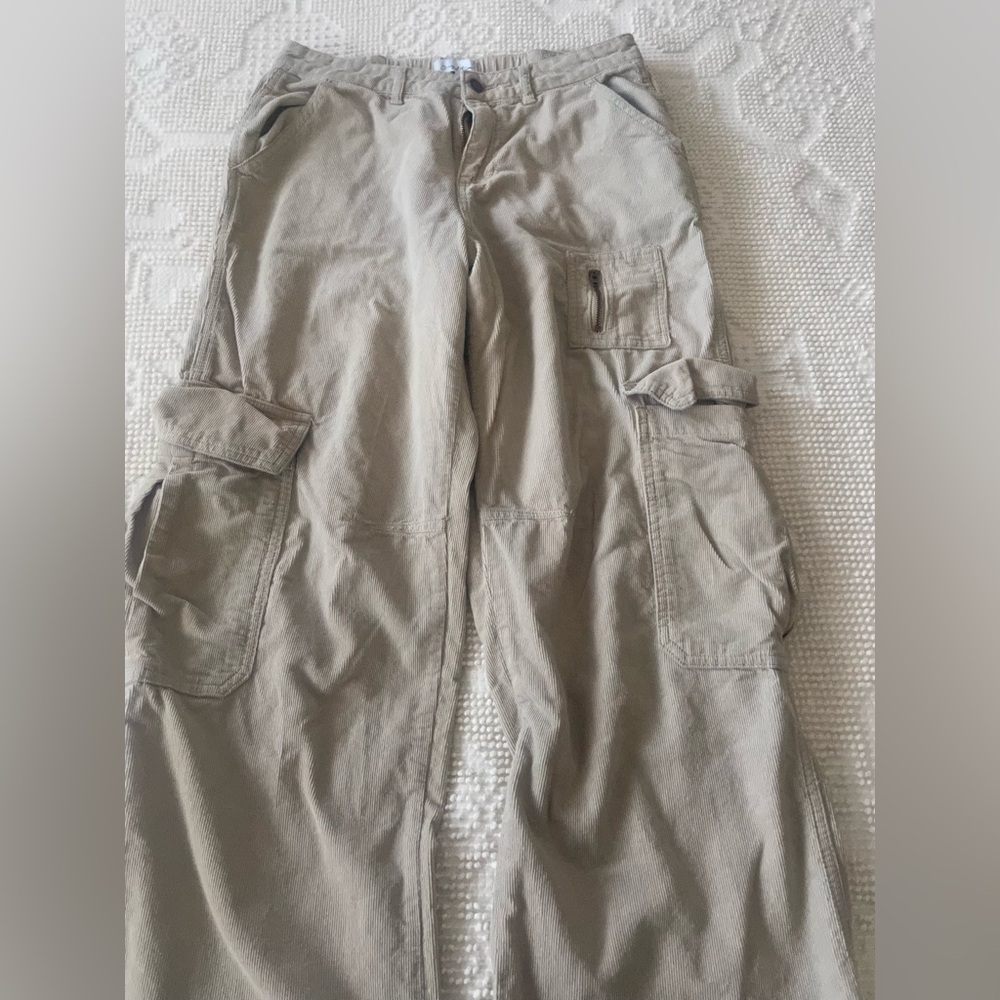 Women’s cargo pants